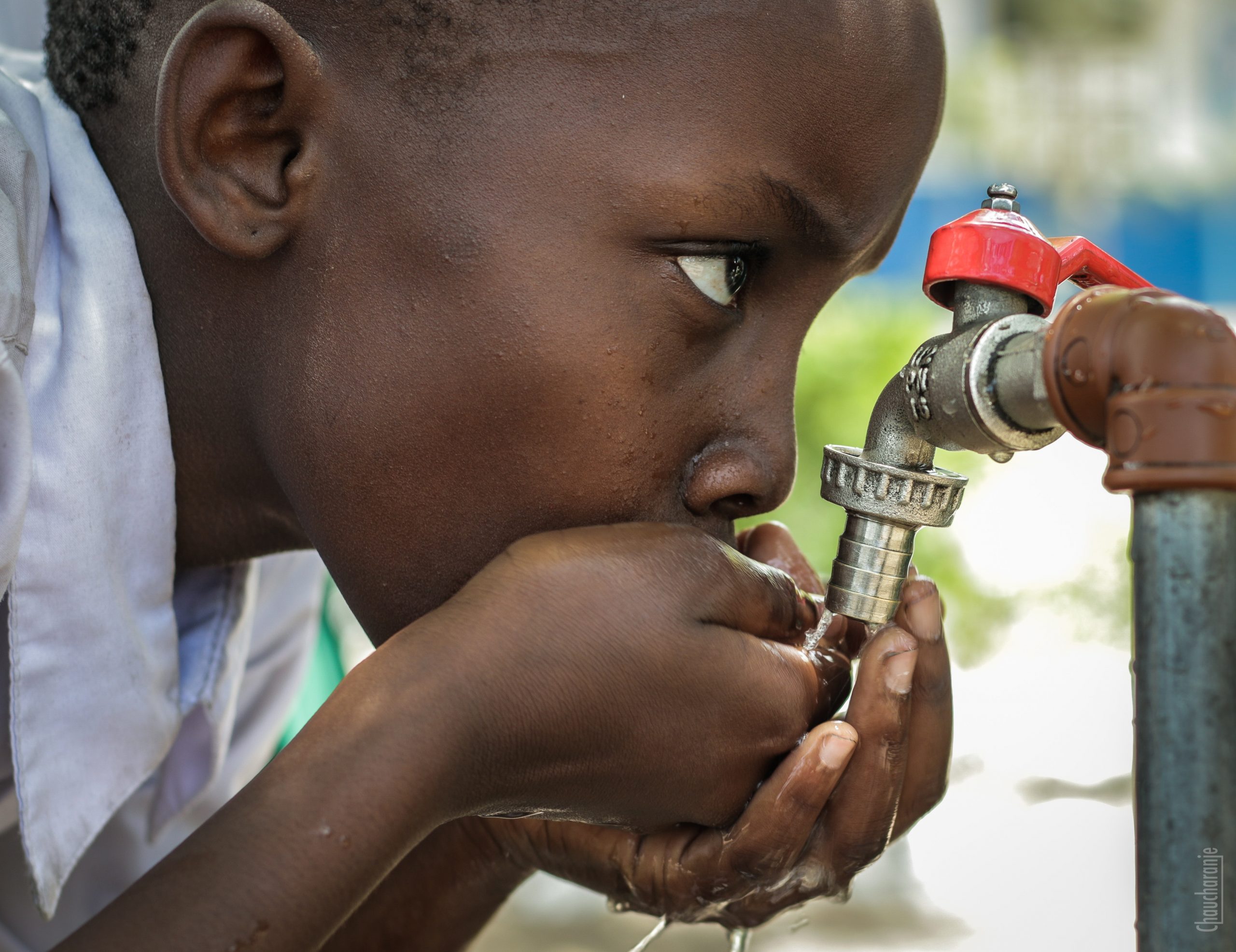 2 mld ludzi ma utrudniony dostęp do wody pitnej. Problem pogłębiają zmiany klimatyczne